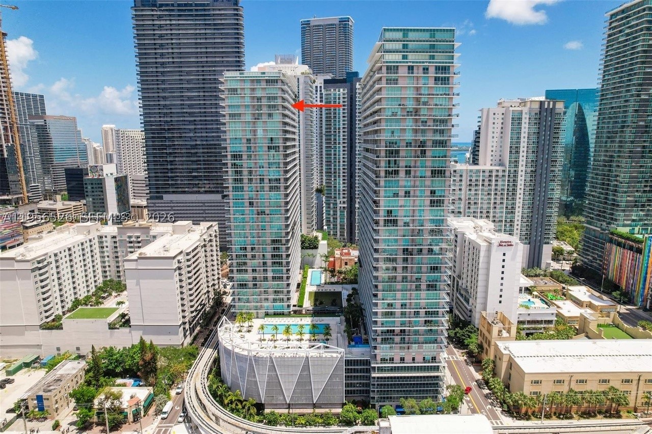 1111 SW 1st Ave #1422-N, Miami FL 33130