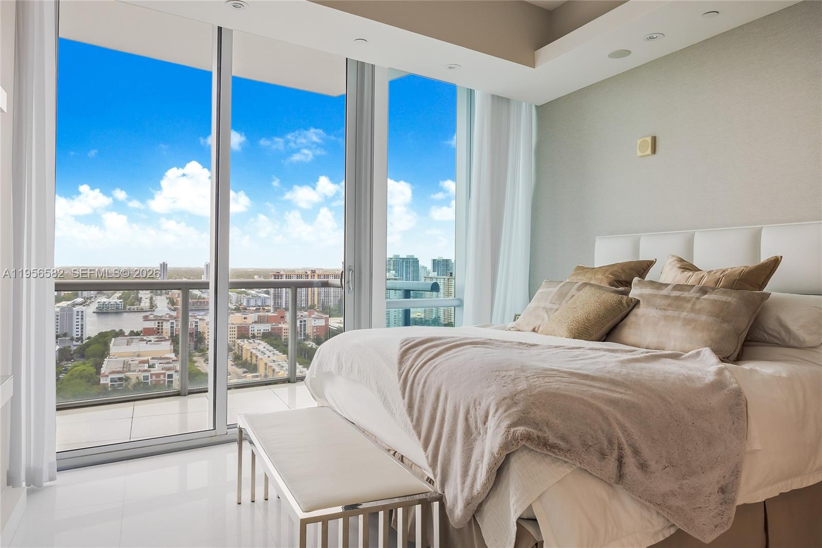 17121 Collins Ave #2608, Sunny Isles Beach FL 33160