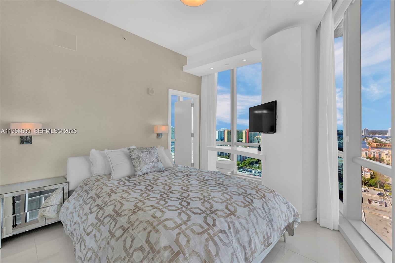 17121 Collins Ave #2608, Sunny Isles Beach FL 33160