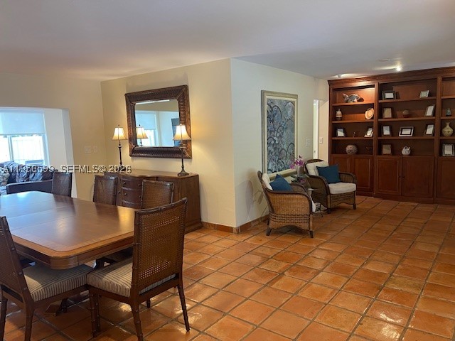 1110 Redbird Ave, Miami Springs FL 33166