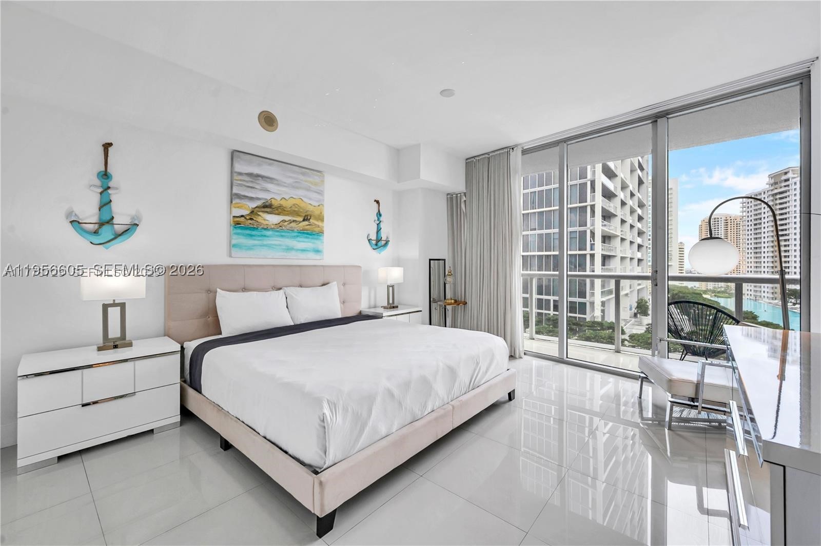 485 Brickell Ave #1711, Miami FL 33131