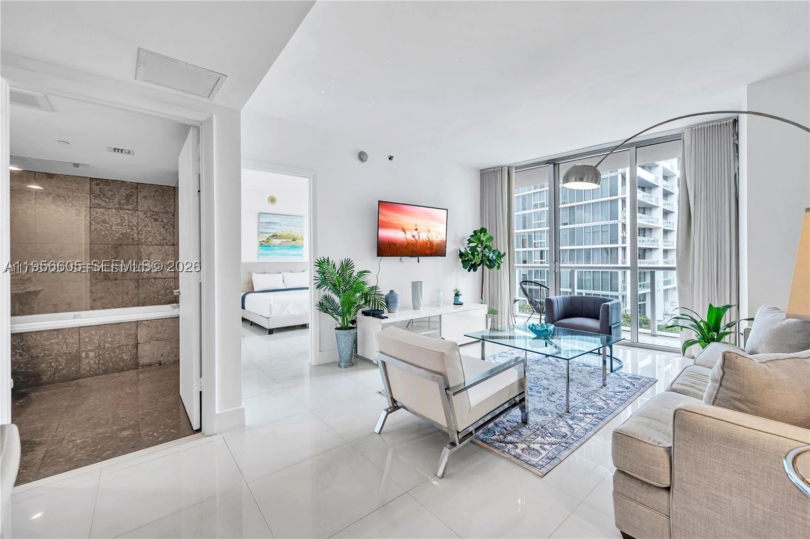 485 Brickell Ave #1711, Miami FL 33131