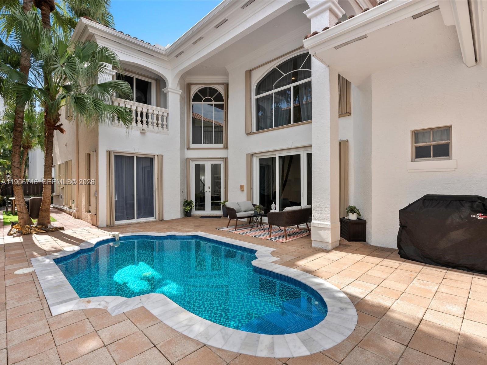 3960 194th Trl, Sunny Isles Beach FL 33160