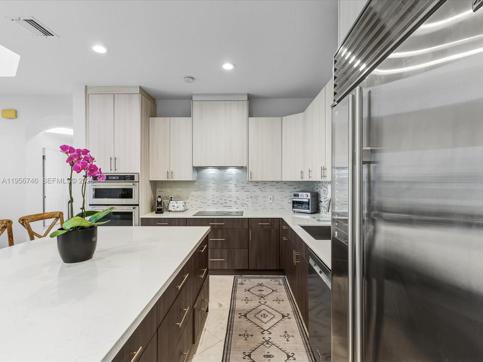 3960 194th Trl, Sunny Isles Beach FL 33160