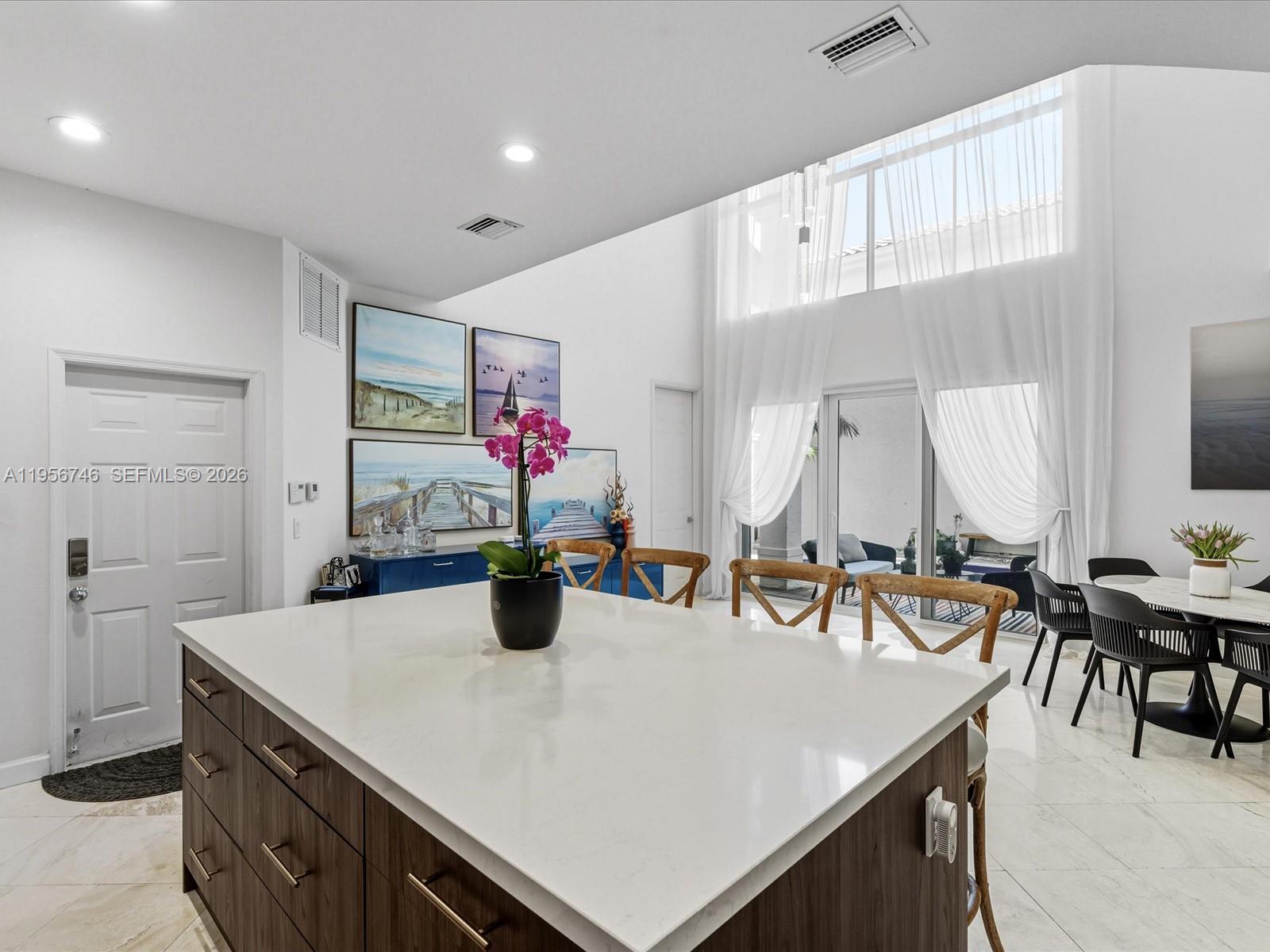 3960 194th Trl, Sunny Isles Beach FL 33160