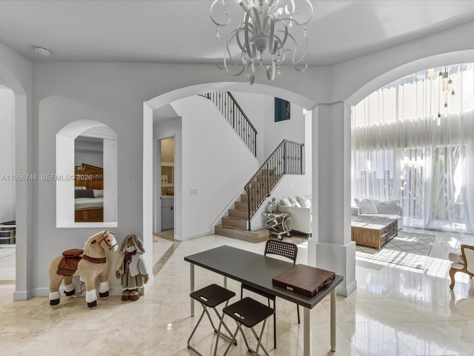 3960 194th Trl, Sunny Isles Beach FL 33160