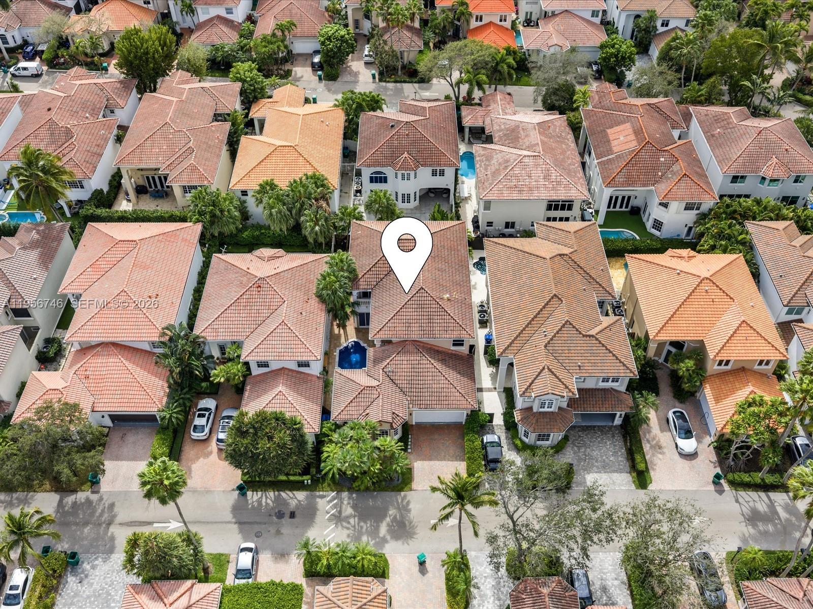 3960 194th Trl, Sunny Isles Beach FL 33160