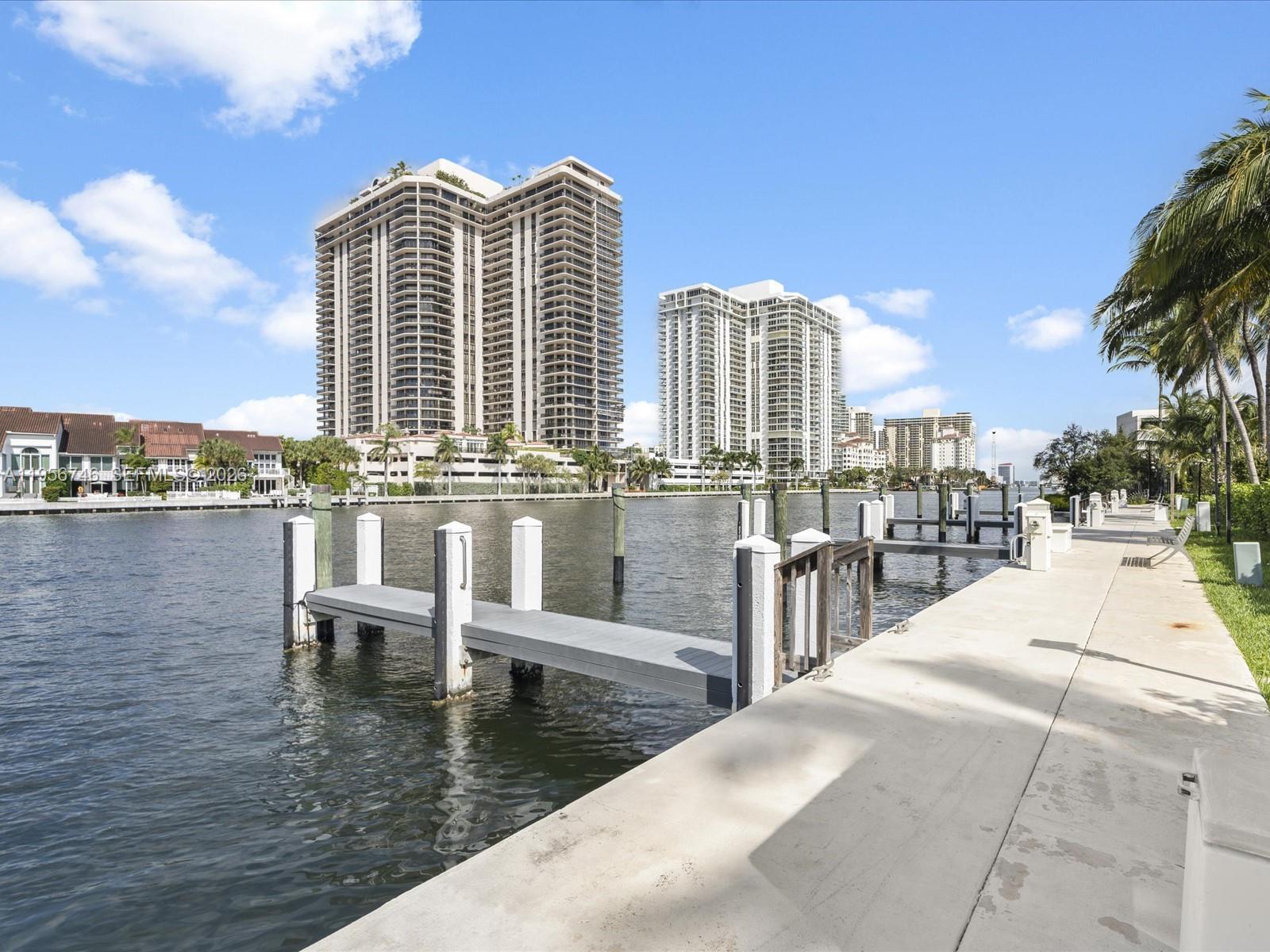 3960 194th Trl, Sunny Isles Beach FL 33160