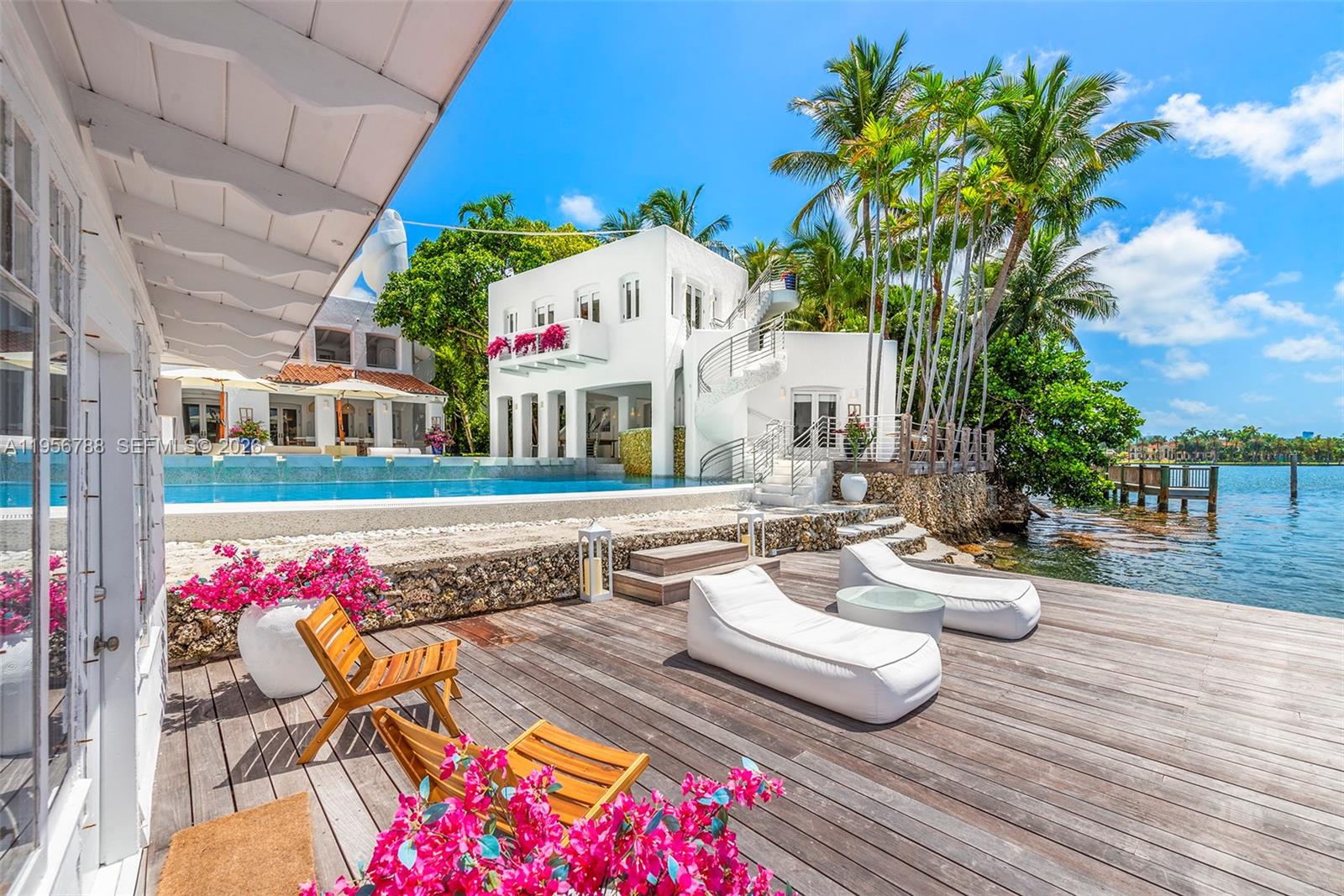24 S Hibiscus Dr, Miami Beach FL 33139