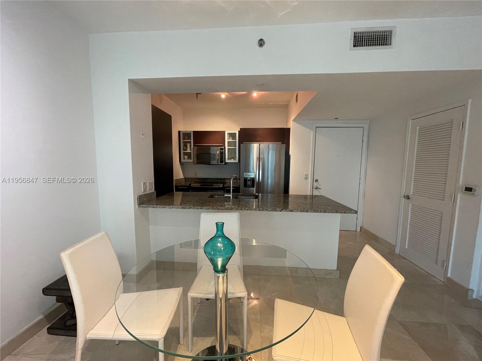 950 Brickell Bay Dr #1402, Miami FL 33131