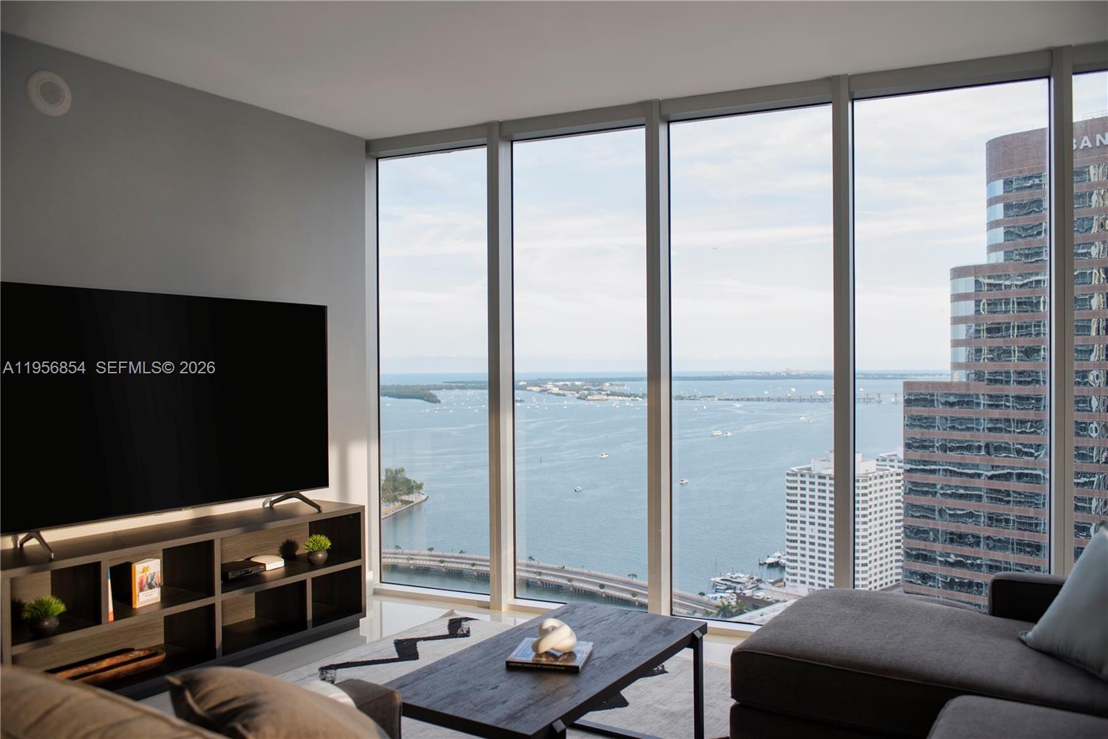 485 Brickell Ave #3208, Miami FL 33131