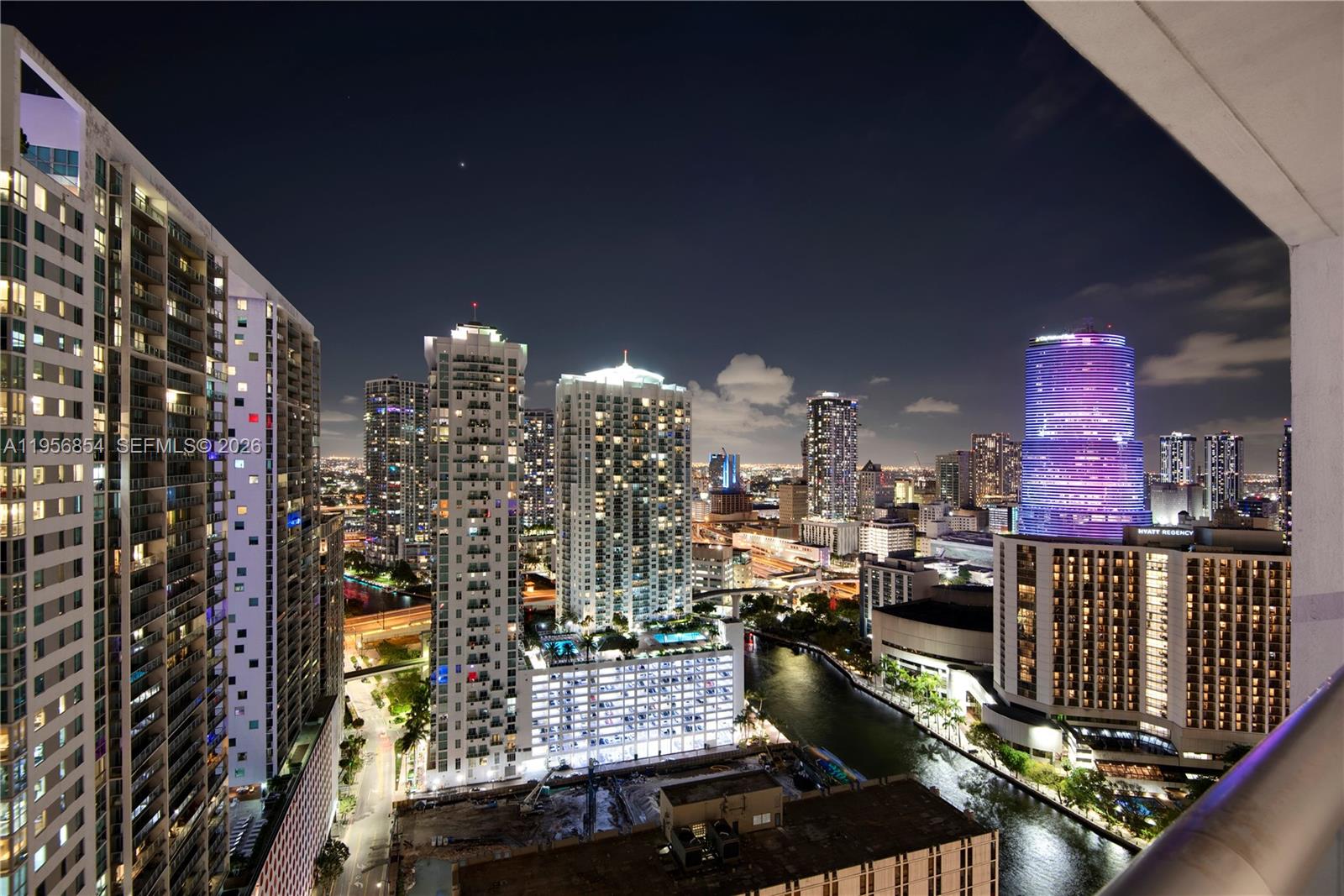 485 Brickell Ave #3208, Miami FL 33131