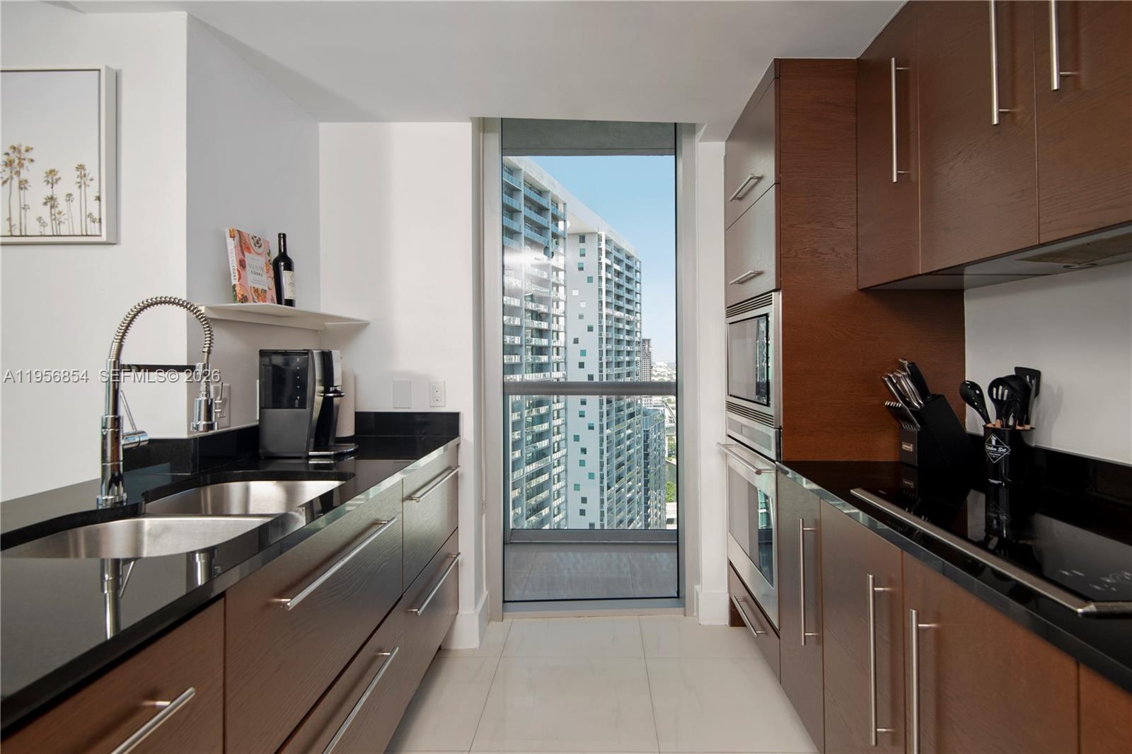 485 Brickell Ave #3208, Miami FL 33131