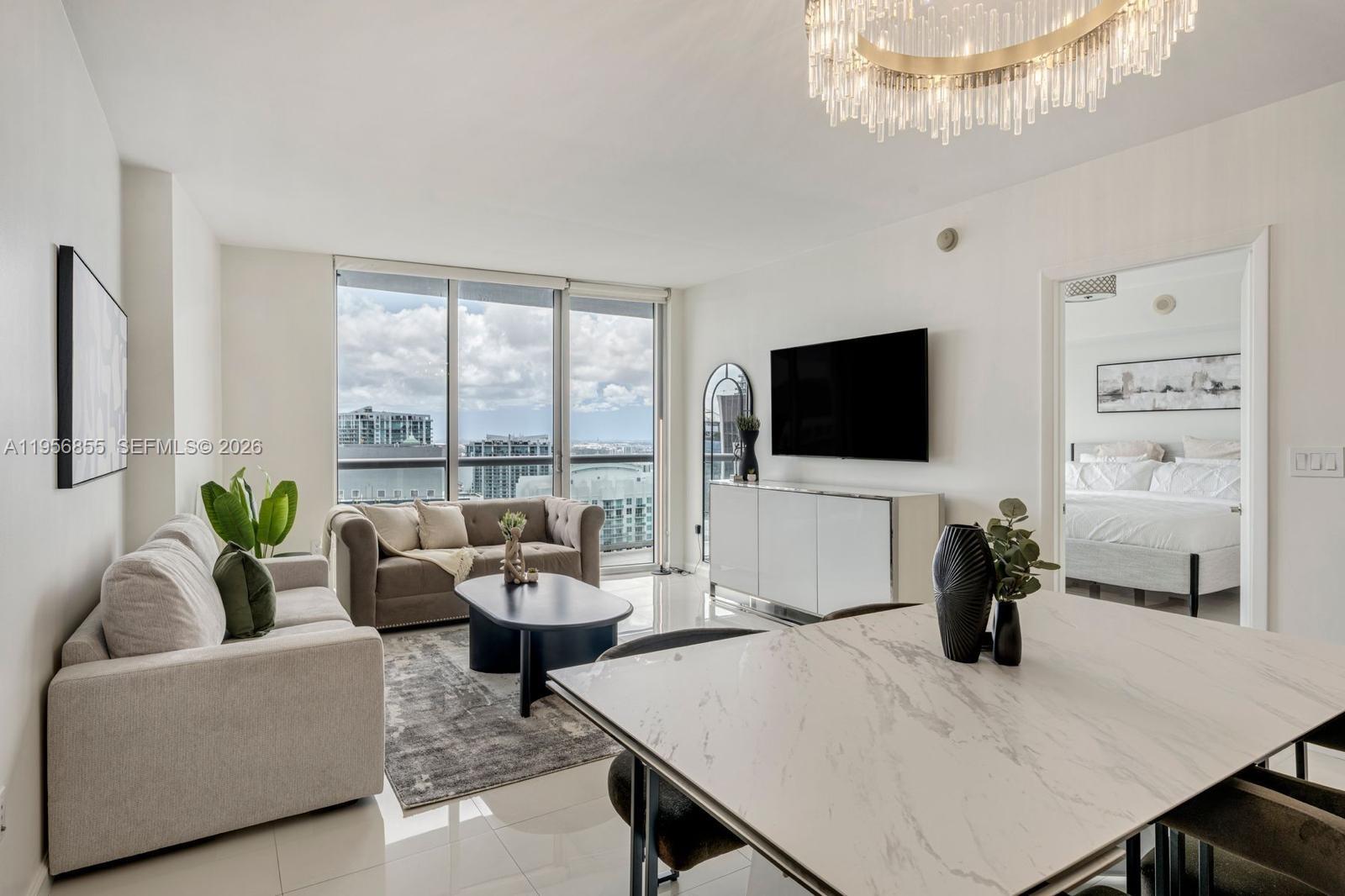 485 Brickell Ave #4706, Miami FL 33131