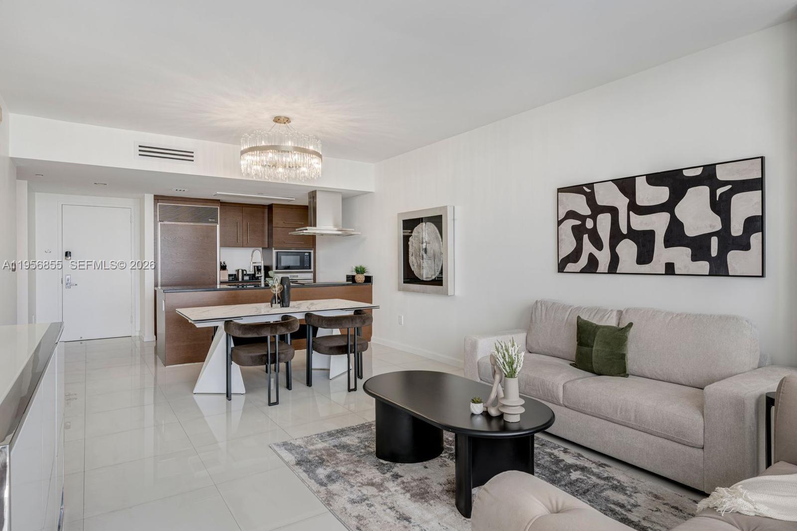 485 Brickell Ave #4706, Miami FL 33131