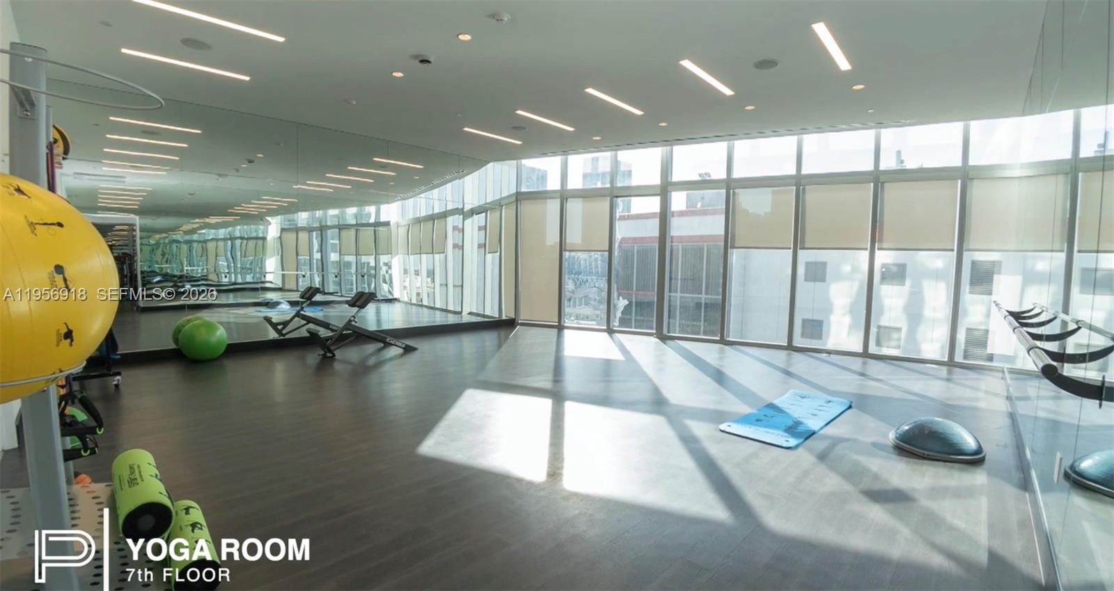 851 NE 1st Ave #2401, Miami FL 33132