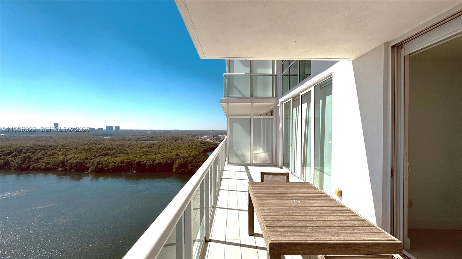 400 Sunny Isles Blvd #1906, Sunny Isles Beach FL 33160