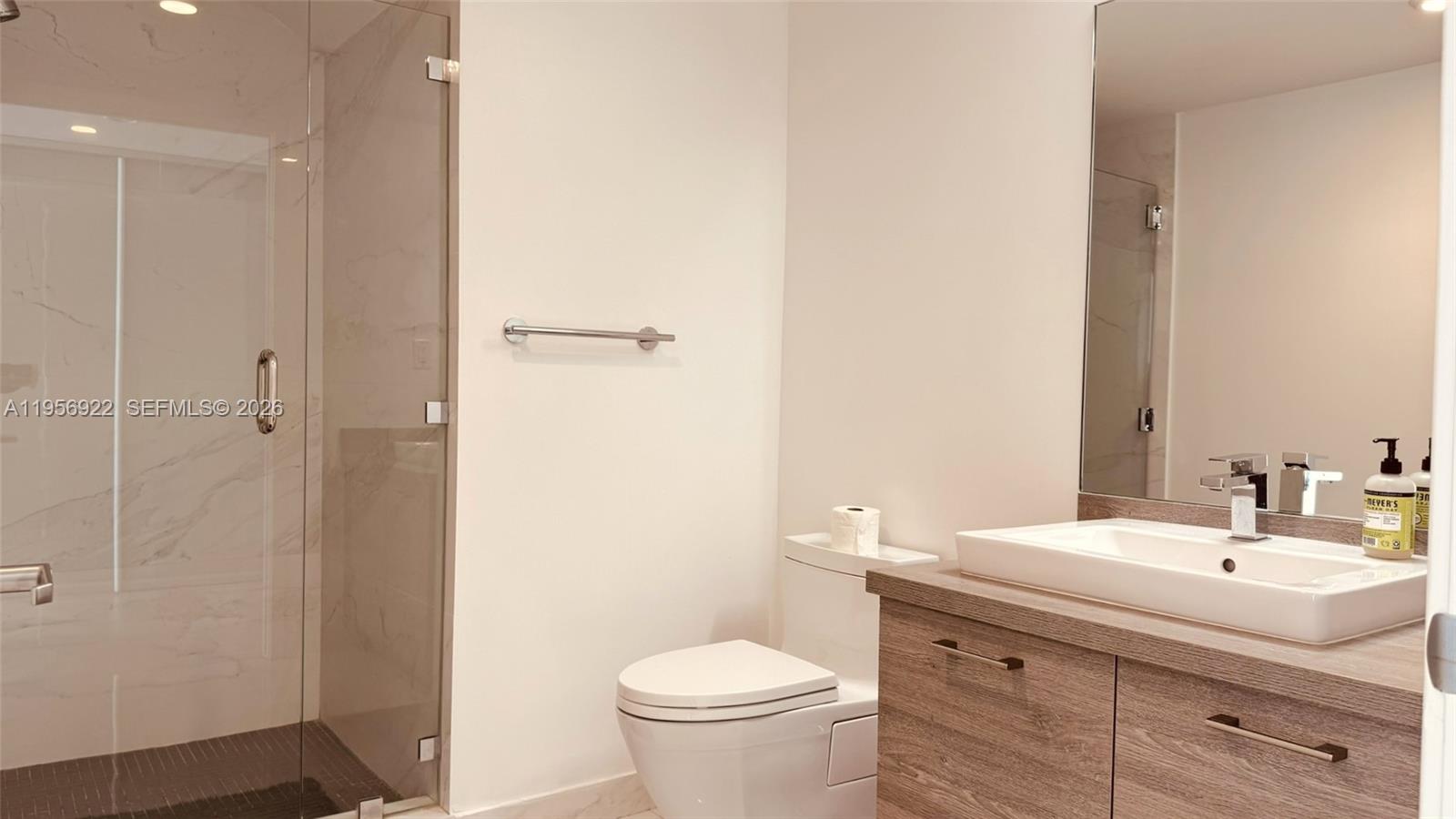 400 Sunny Isles Blvd #1906, Sunny Isles Beach FL 33160
