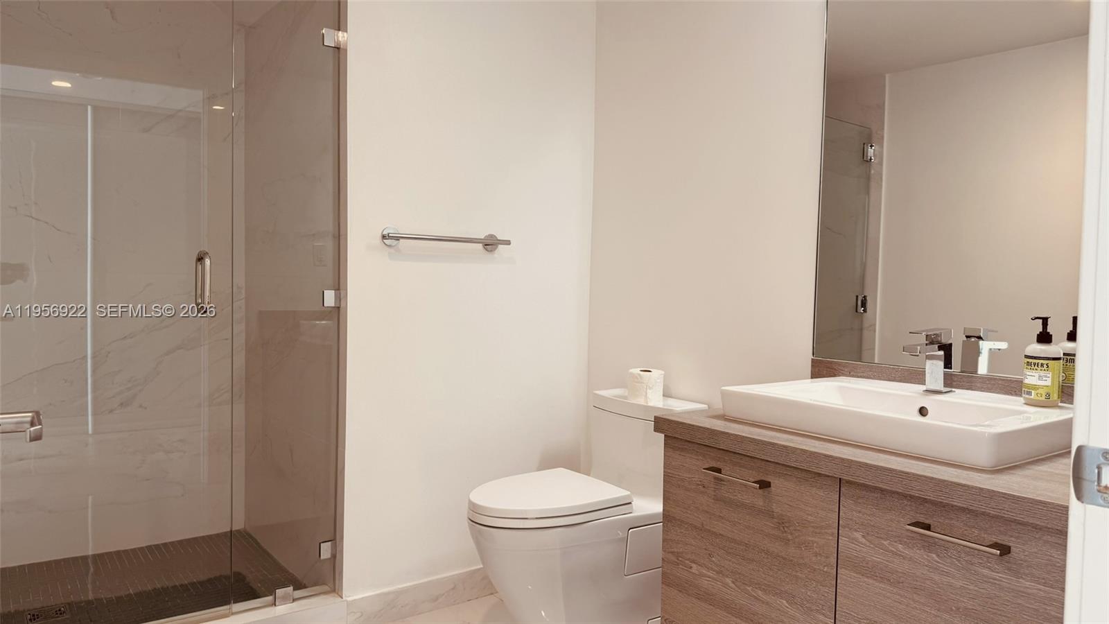 400 Sunny Isles Blvd #1906, Sunny Isles Beach FL 33160