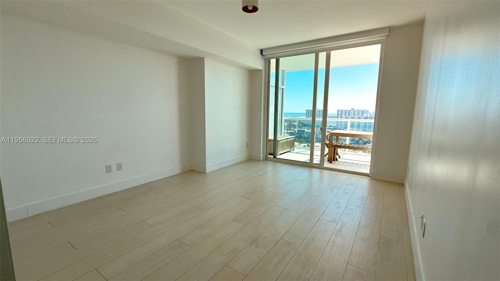 400 Sunny Isles Blvd #1906, Sunny Isles Beach FL 33160