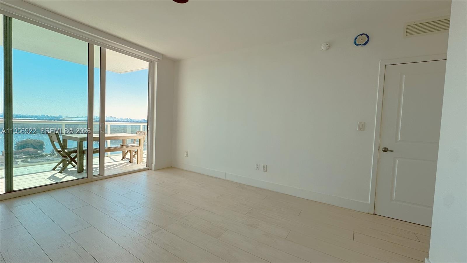 400 Sunny Isles Blvd #1906, Sunny Isles Beach FL 33160
