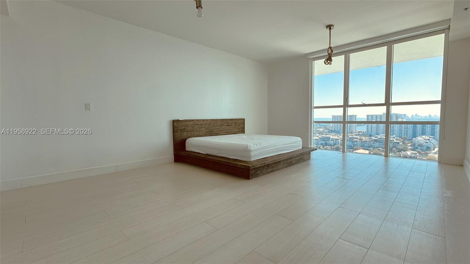 400 Sunny Isles Blvd #1906, Sunny Isles Beach FL 33160