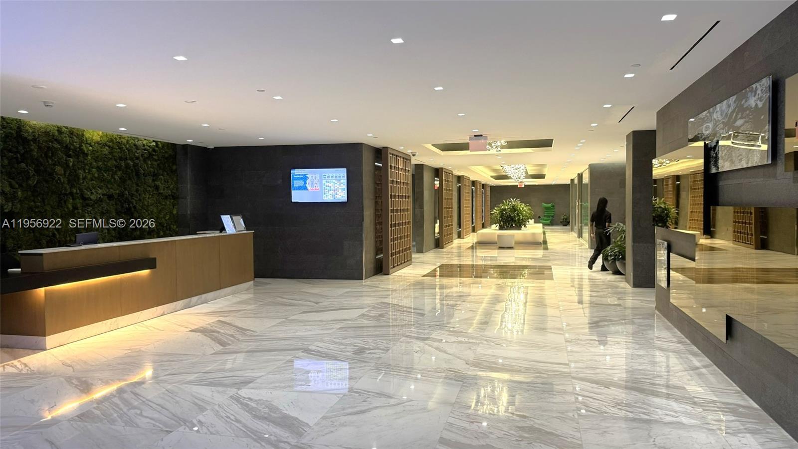 400 Sunny Isles Blvd #1906, Sunny Isles Beach FL 33160