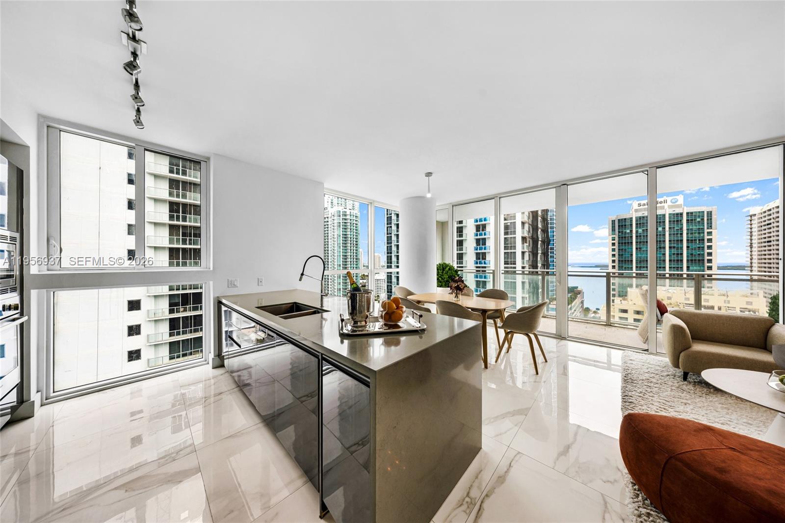 1080 Brickell Ave #2708, Miami FL 33131