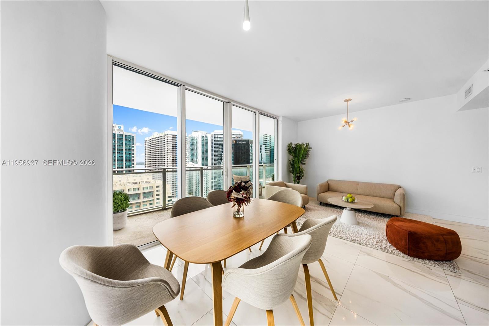1080 Brickell Ave #2708, Miami FL 33131