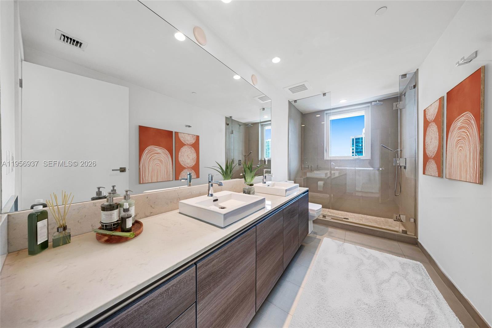 1080 Brickell Ave #2708, Miami FL 33131
