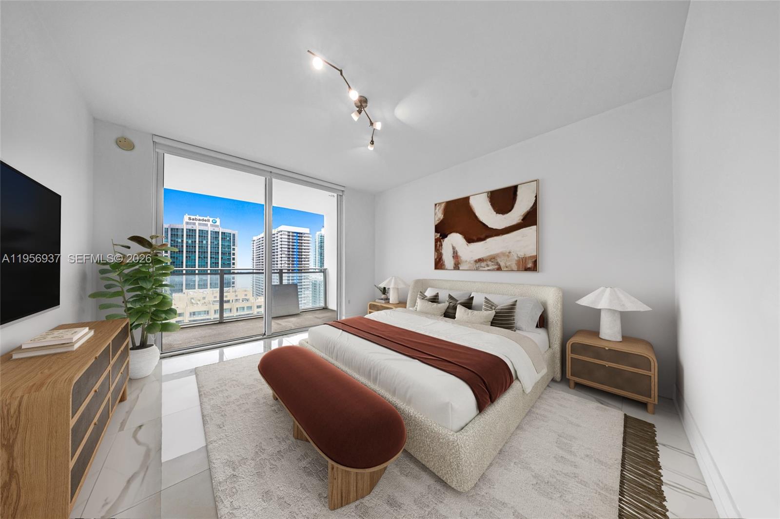 1080 Brickell Ave #2708, Miami FL 33131