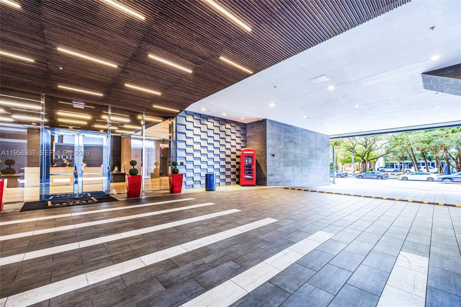 1080 Brickell Ave #2708, Miami FL 33131
