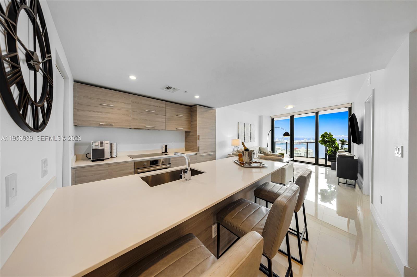 1300 S Miami Ave #4704, Miami FL 33130