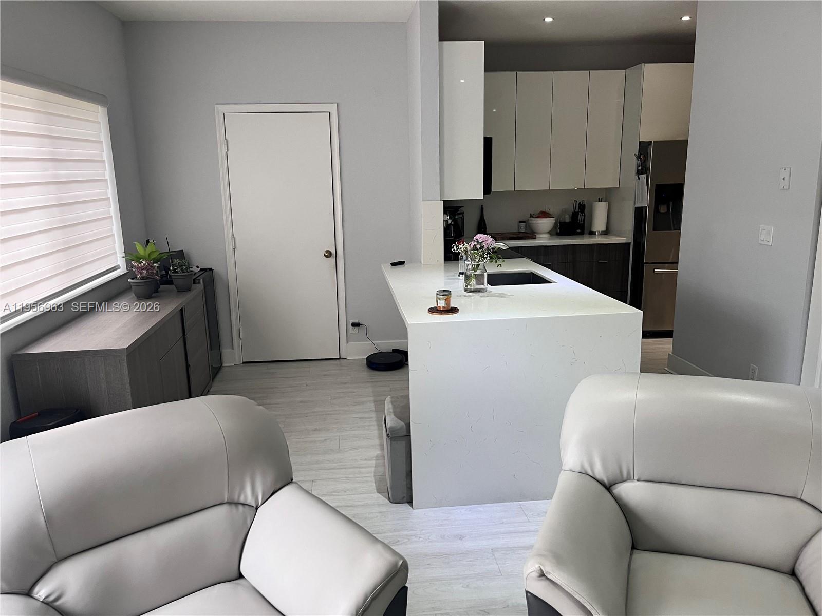 4746 Lago Vista Dr, Coconut Creek FL 33073