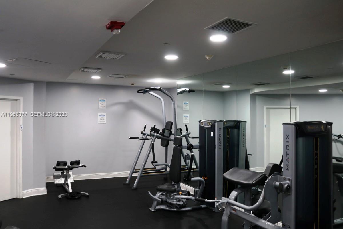 1250 S Miami Ave #1814, Miami FL 33130