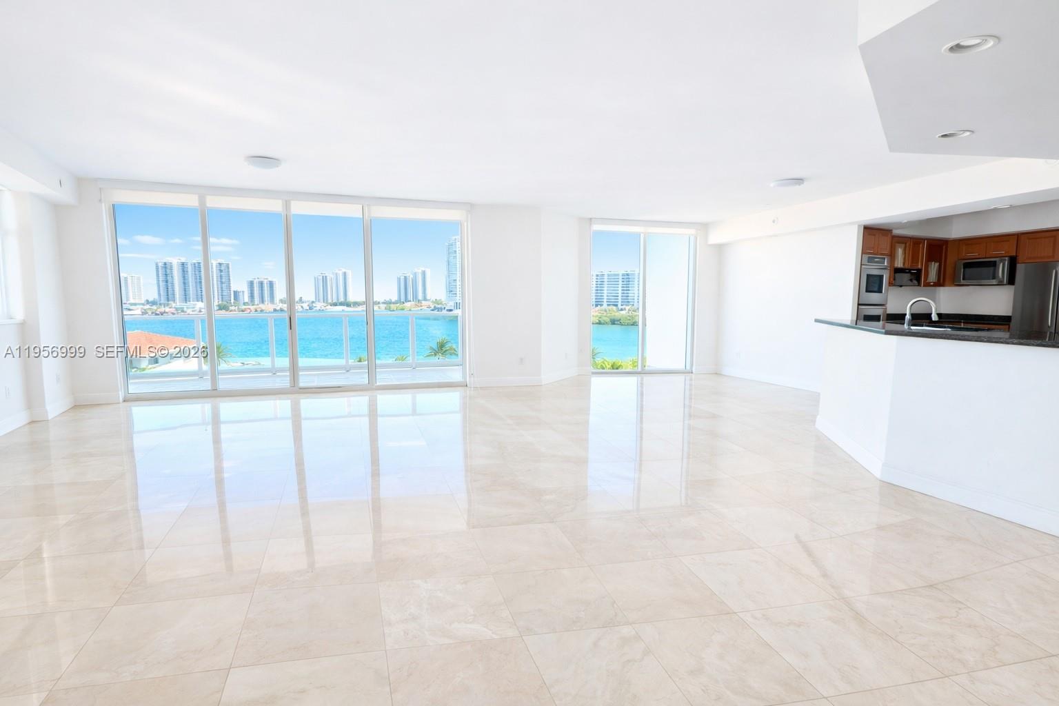 3301 NE 183rd St #801, Aventura FL 33160