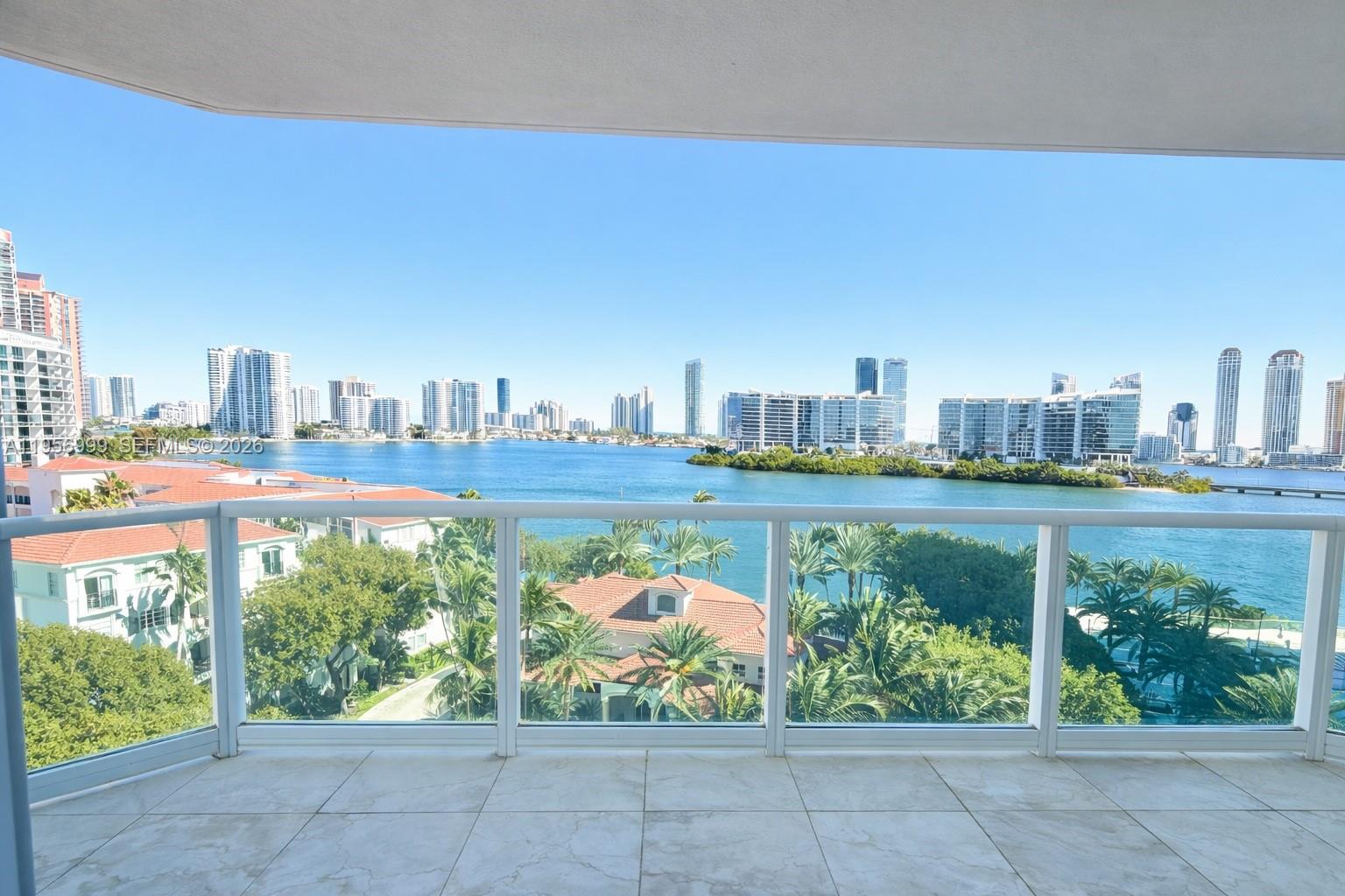 3301 NE 183rd St #801, Aventura FL 33160