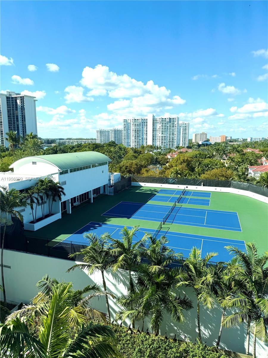 3301 NE 183rd St #801, Aventura FL 33160