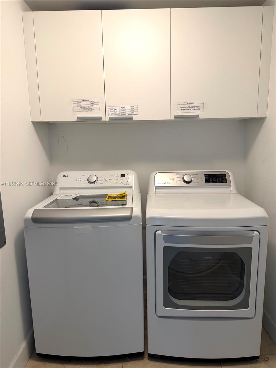 3301 NE 183rd St #801, Aventura FL 33160