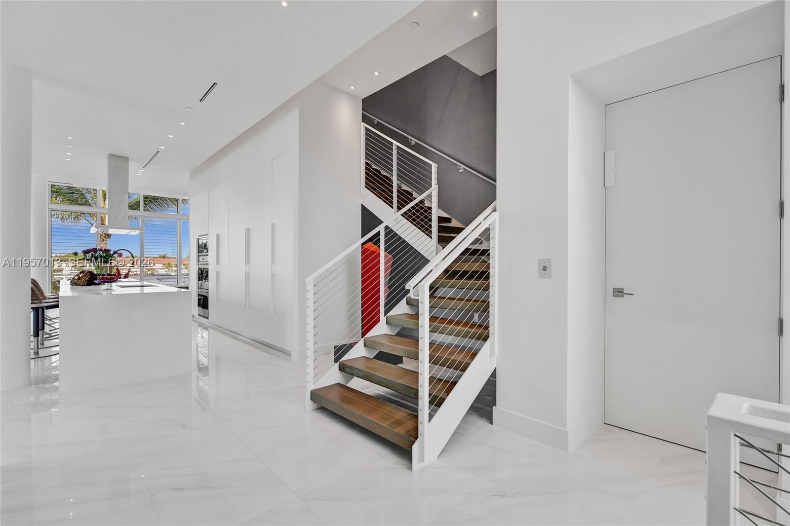3750 Yacht Club Dr #TH1, Aventura FL 33180