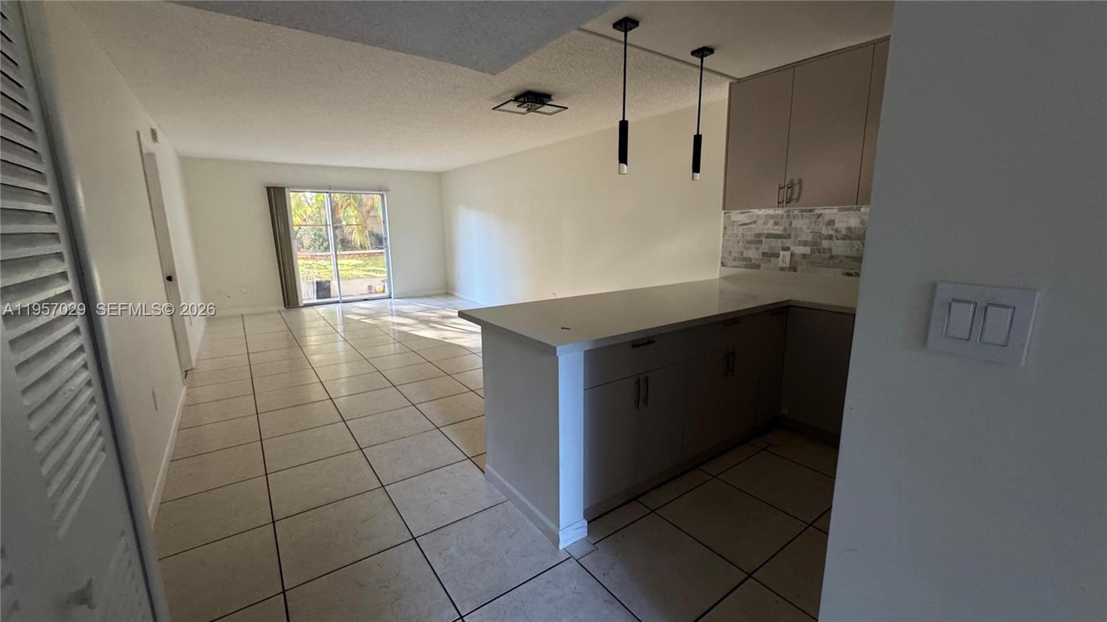 4111 Stirling Rd #102, Dania Beach FL 33314