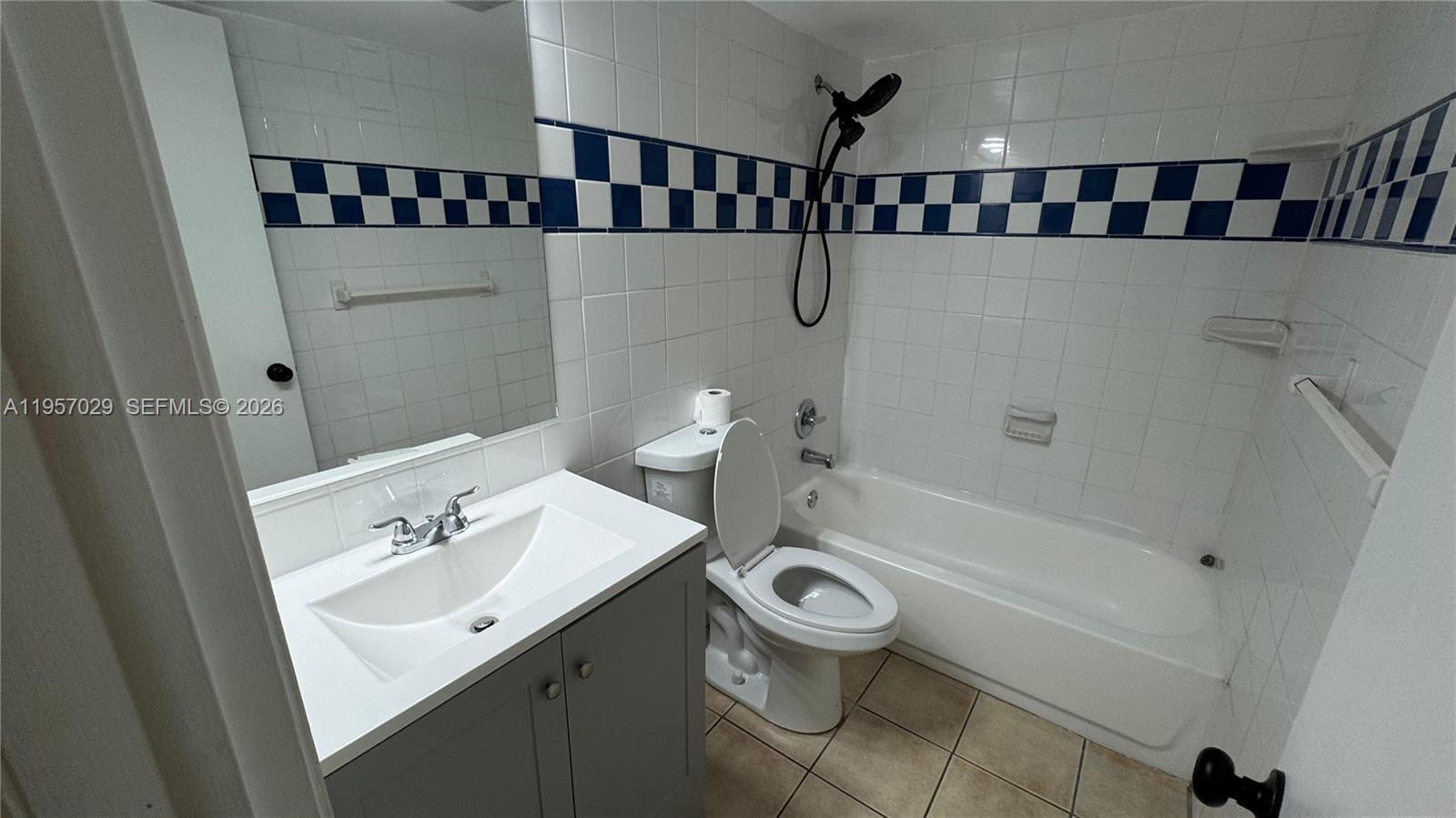 4111 Stirling Rd #102, Dania Beach FL 33314