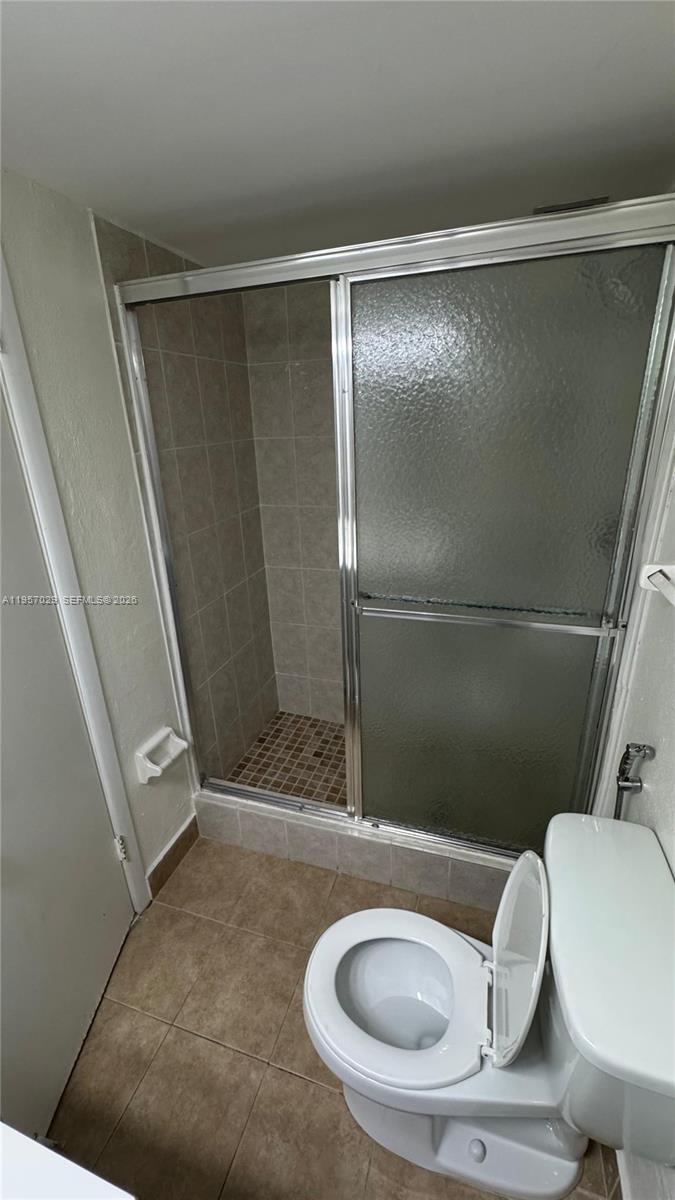 4111 Stirling Rd #102, Dania Beach FL 33314