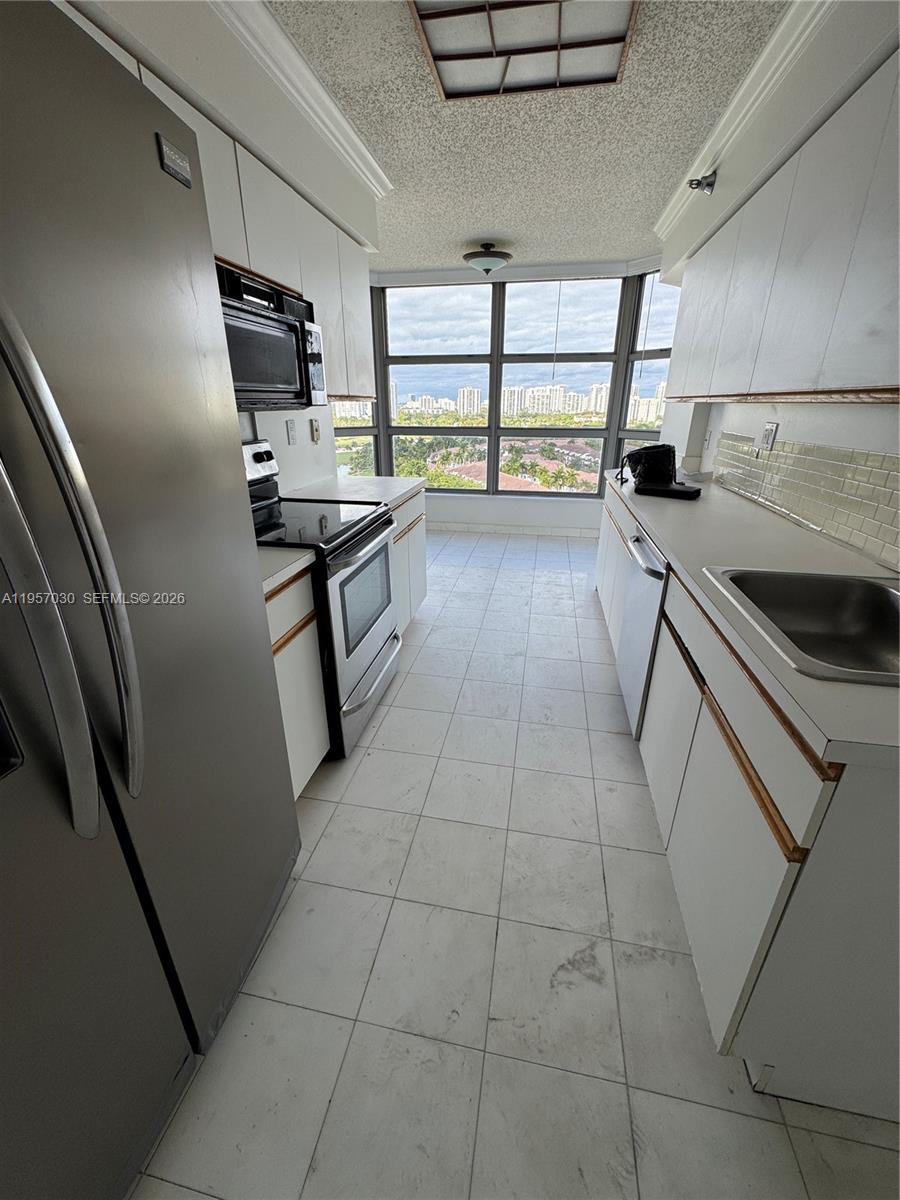 3400 NE 192nd St #1608, Aventura FL 33180