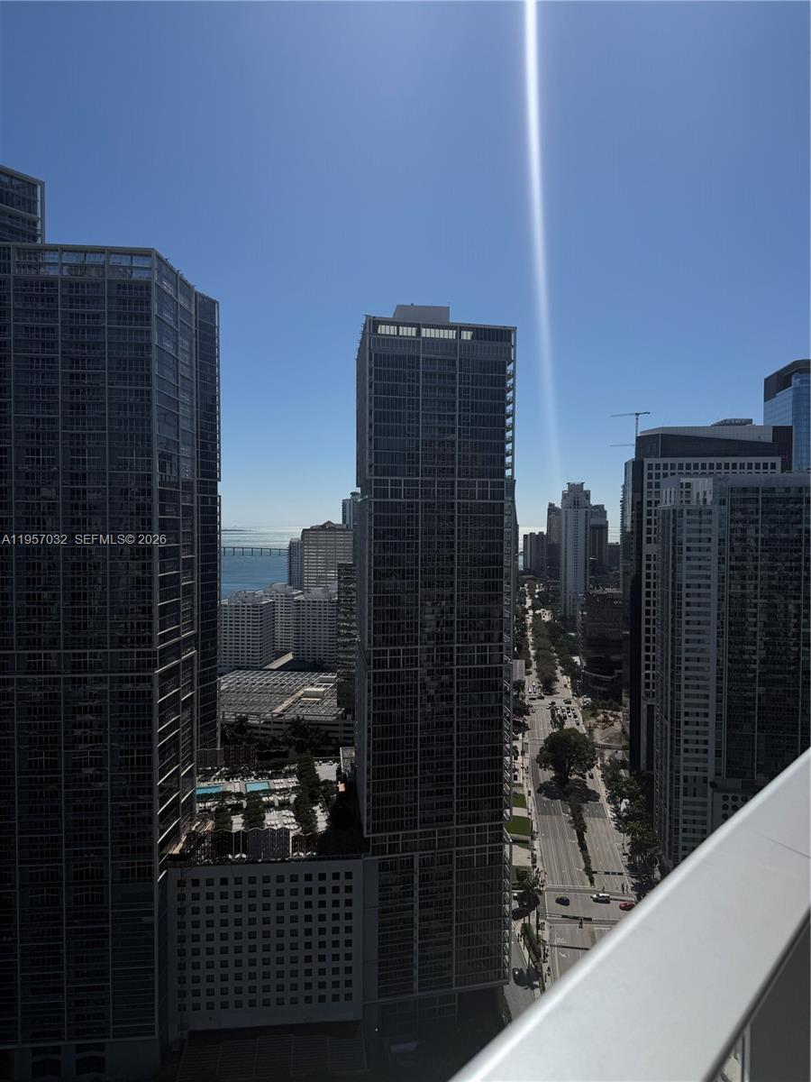 200 Biscayne Boulevard Way #3907, Miami FL 33131