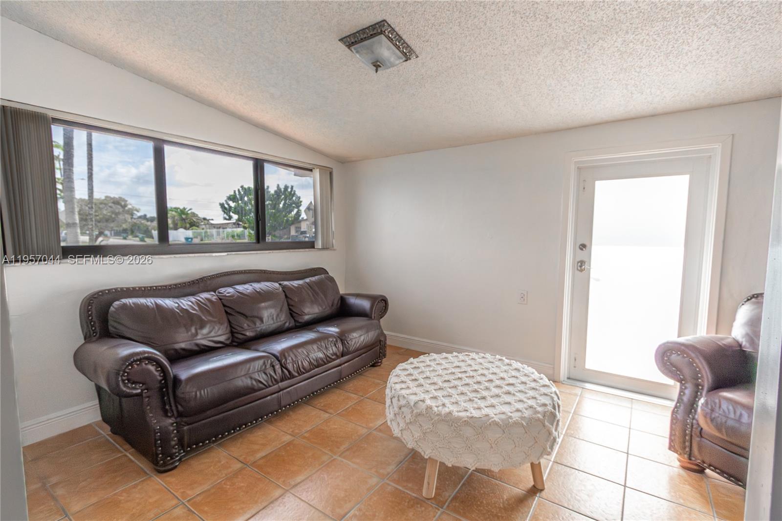 4420 SW 114th Ct, Miami FL 33165