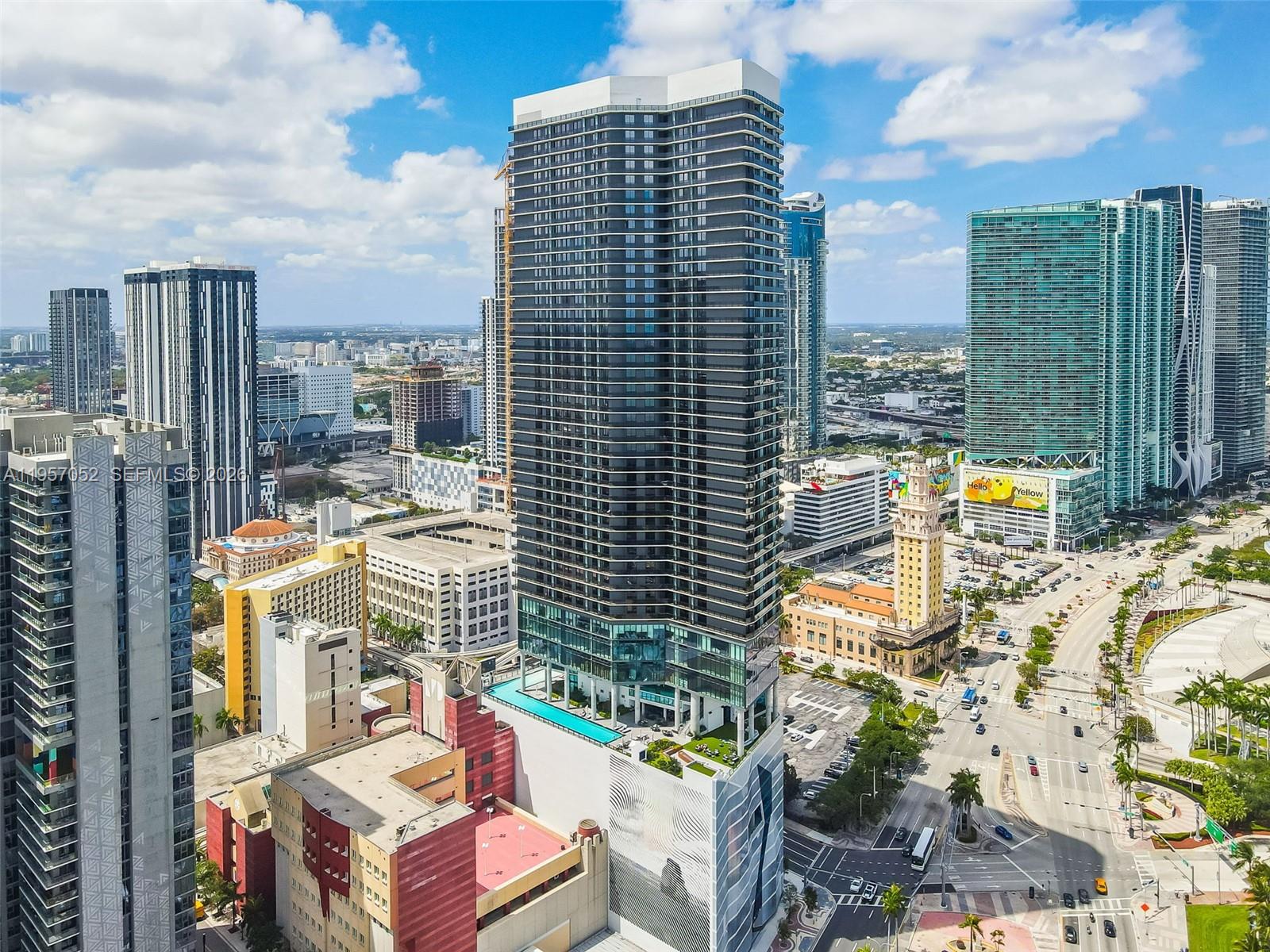 Miami FL 33132 - A11957052