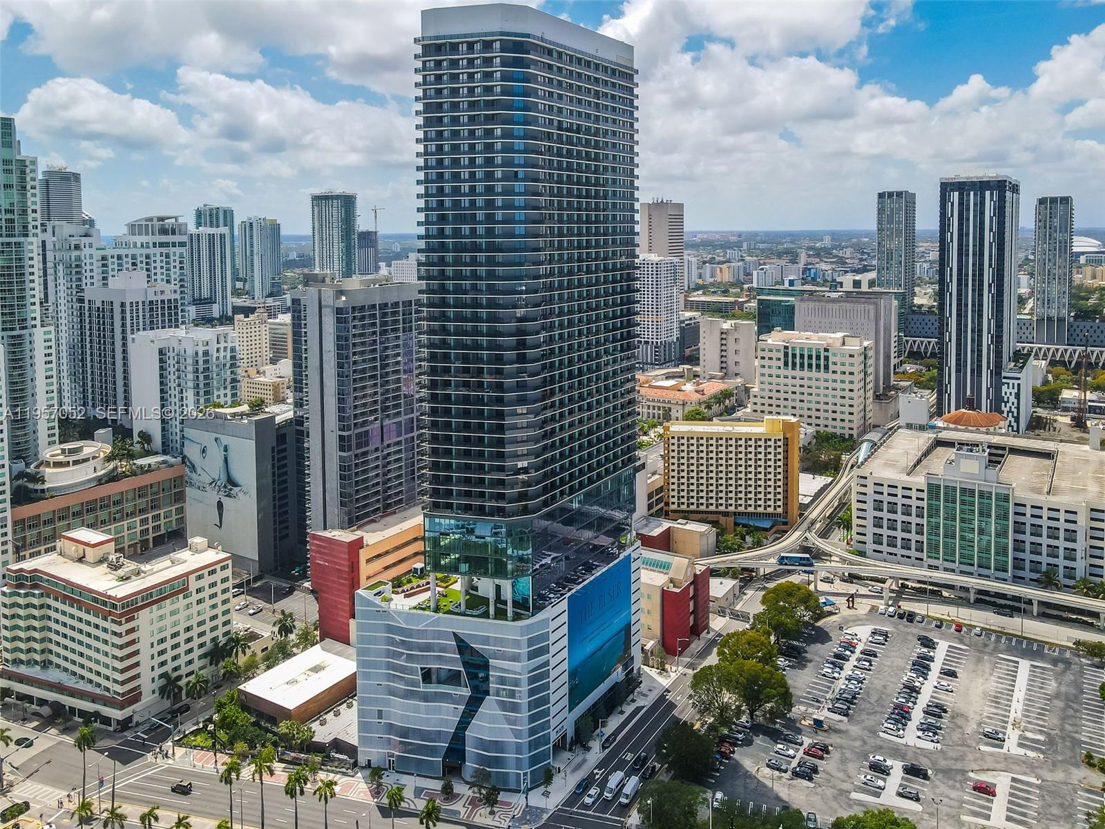 Miami FL 33132 - A11957052