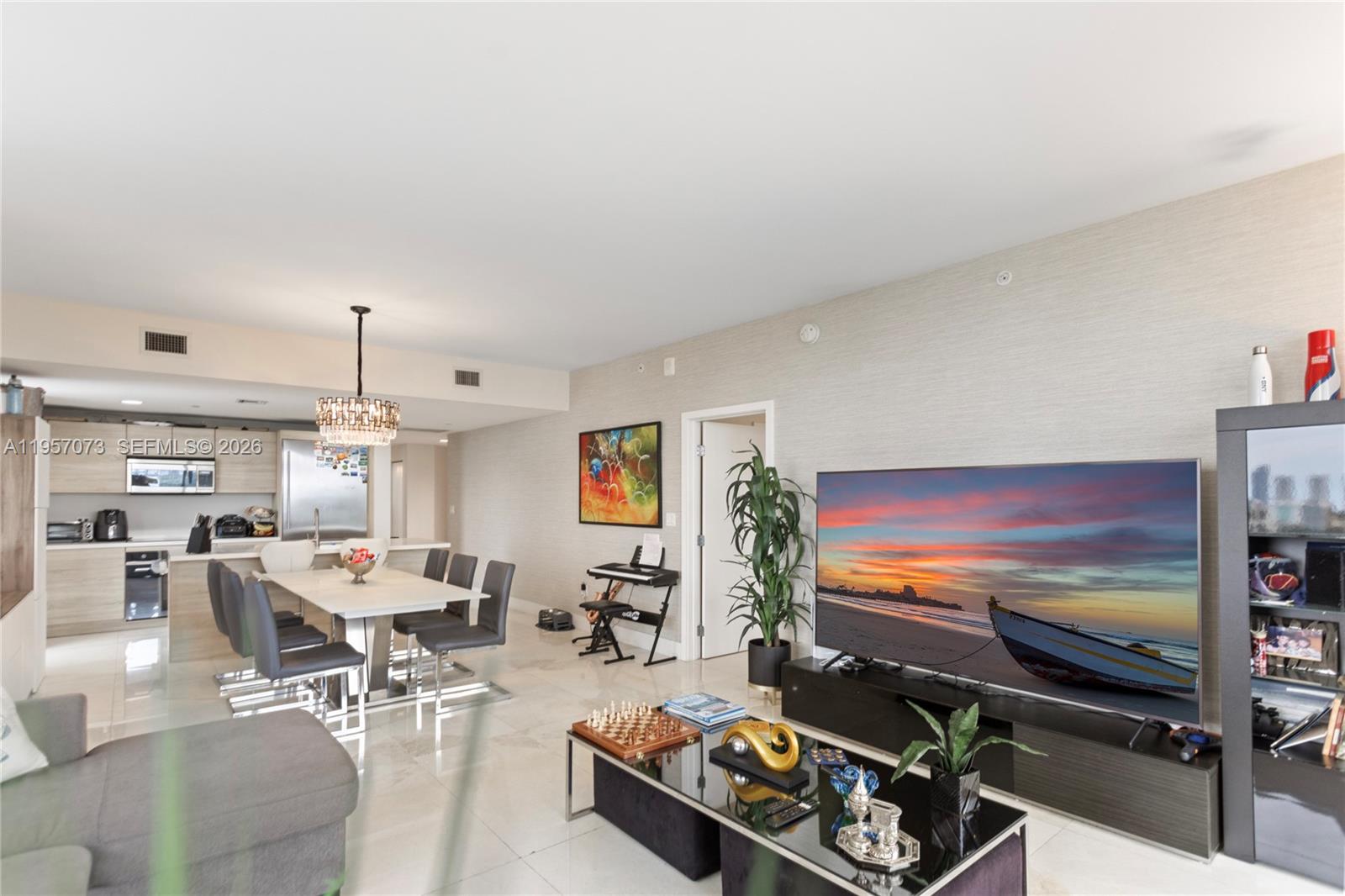 16385 Biscayne Blvd #1007, North Miami Beach FL 33160