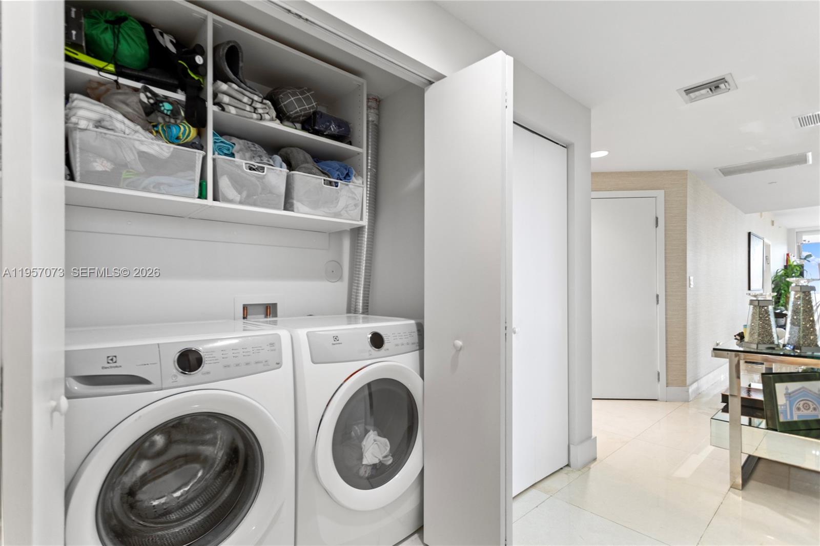 16385 Biscayne Blvd #1007, North Miami Beach FL 33160